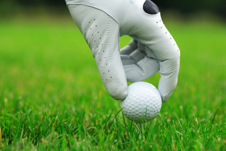 How Long Do Golf Gloves Last? (Everything You Need To Know)