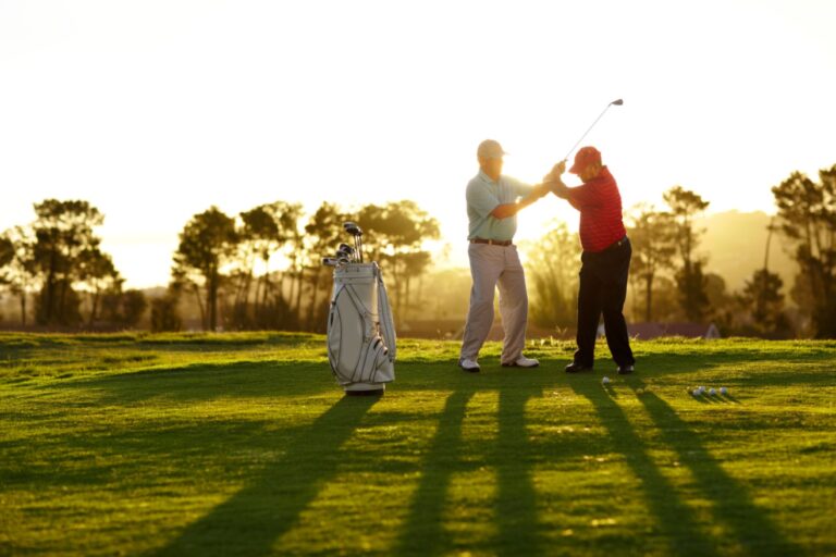 Are Private Golf Lessons Worth It? (5 Pros and Cons)